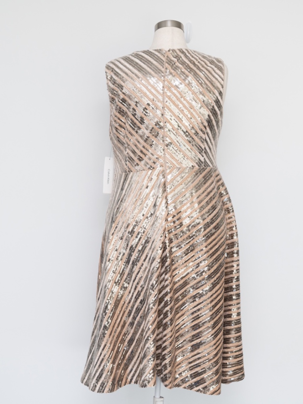 Calvin Klein - Sequin Sleeveless Midi Dress‎ - Picture 3 of 12